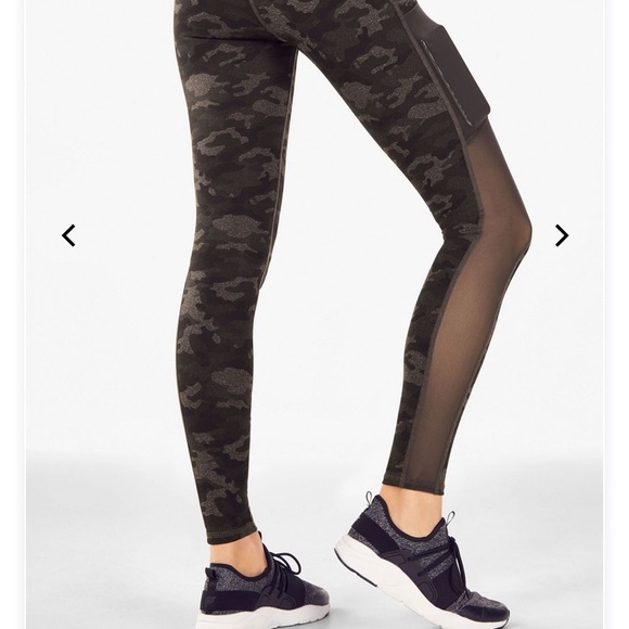 On-the-Go Legging - Picture 3 of 3